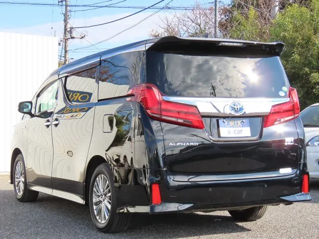 トヨタ アルファード ハイブリッド 4WD