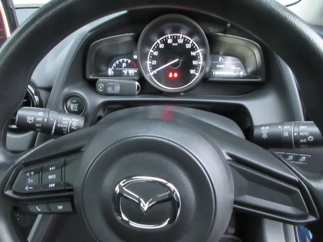 MAZDA2(マツダ)の車両写真