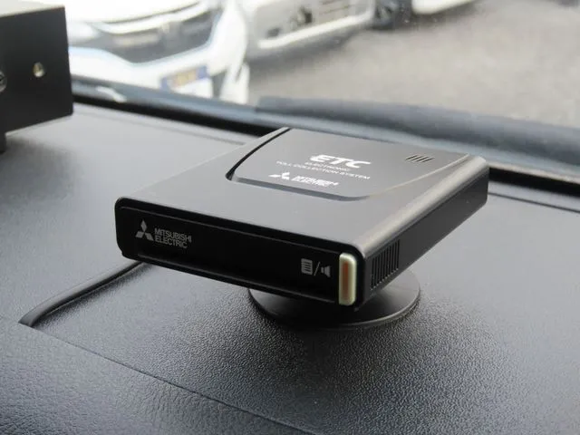 ハイエースバン 1.2t 2WD(トヨタ)の車両写真