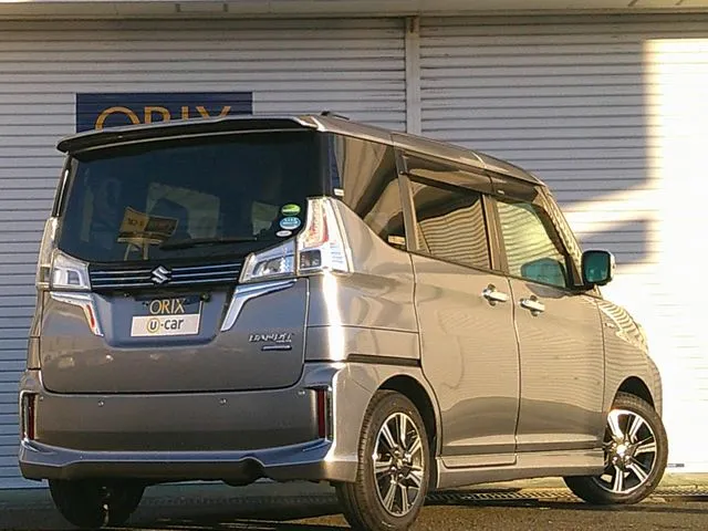 スズキ　ソリオ　バンディット　４ＷＤ