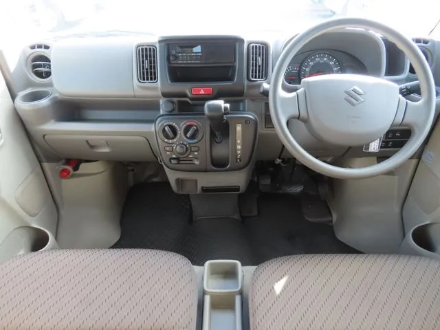 エブリイバン(スズキ)の車両写真