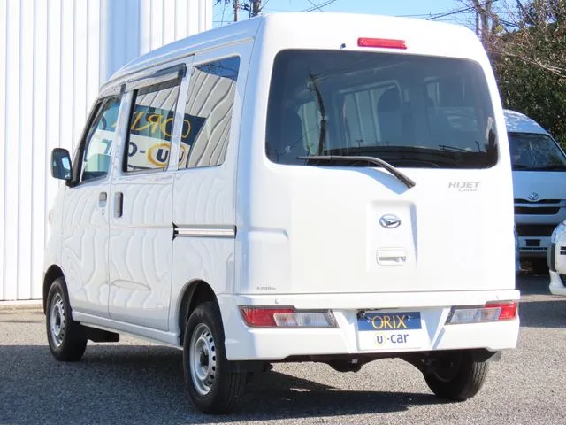 ハイゼットカーゴ(ダイハツ)の車両写真