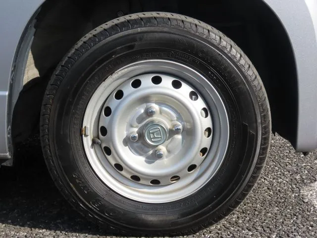 N-VAN(ホンダ)の車両写真