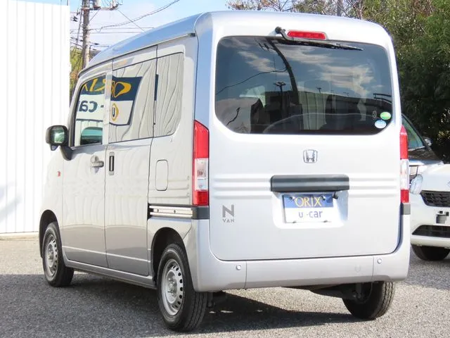 N-VAN(ホンダ)の車両写真