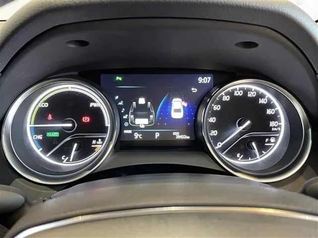 カムリ ハイブリッド(トヨタ)の車両写真