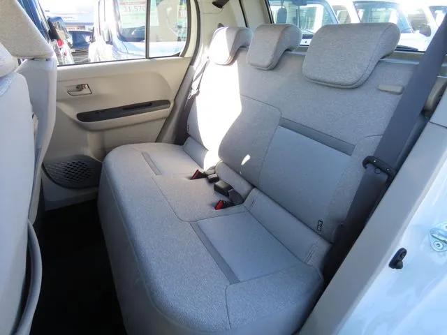 ブーン 4WD(ダイハツ)の車両写真