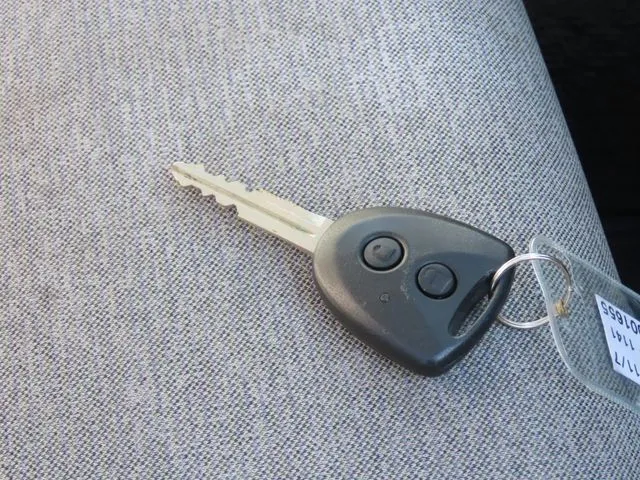 ブーン 4WD(ダイハツ)の車両写真