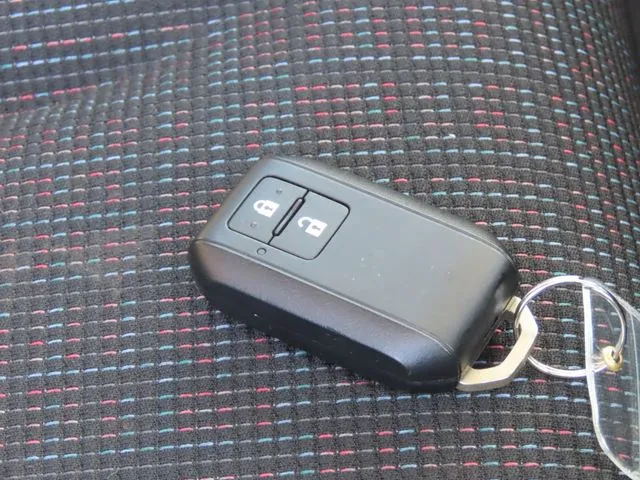 スペーシア(スズキ)の車両写真