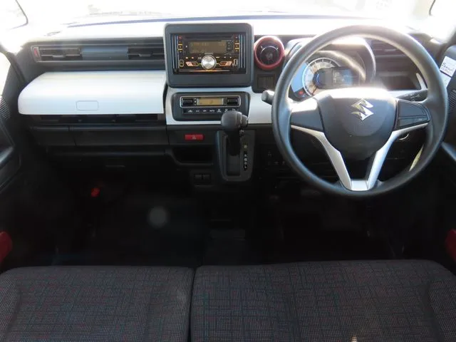 スペーシア(スズキ)の車両写真