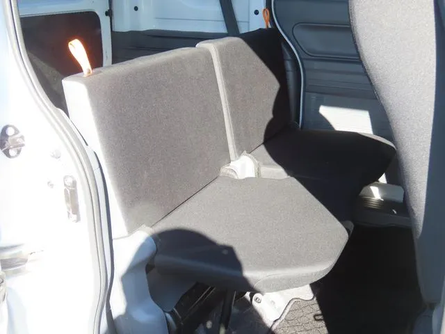 N-VAN(ホンダ)の車両写真