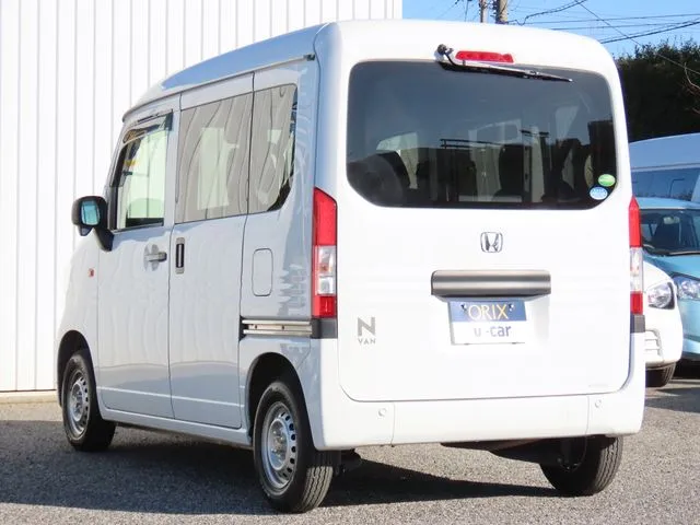 N-VAN(ホンダ)の車両写真