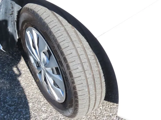 セレナ Sハイブリッド(ニッサン)の車両写真