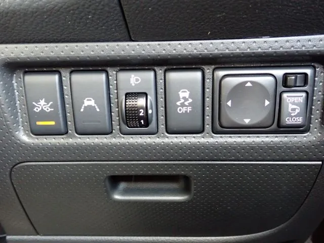 NV150 AD 2WD(ニッサン)の車両写真