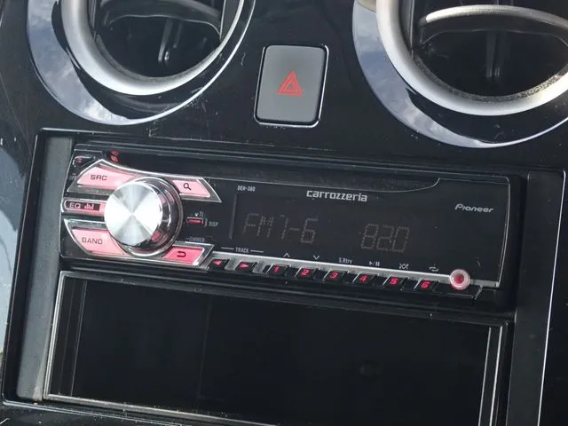 ノート(ニッサン)の車両写真