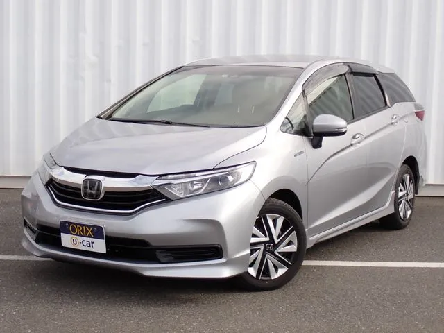 ホンダ　シャトル　ハイブリッド
