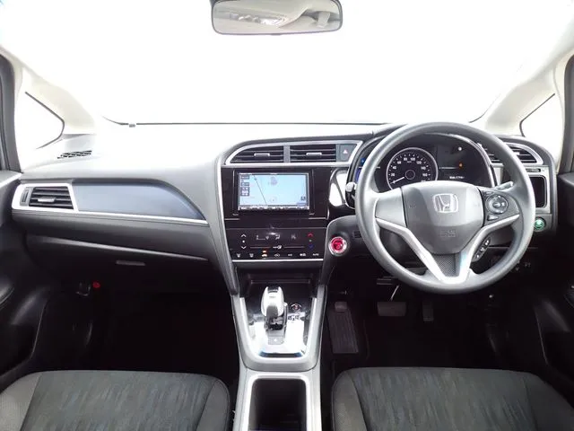 ホンダ シャトル ハイブリッド