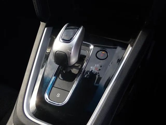 ホンダ シャトル ハイブリッド