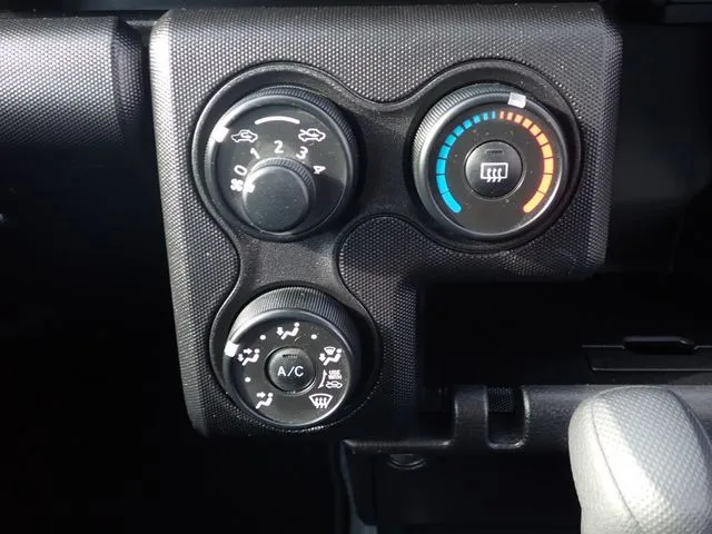 プロボックスバン 2WD(トヨタ)の車両写真