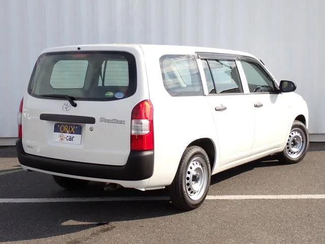 プロボックスバン 2WD(トヨタ)の車両写真