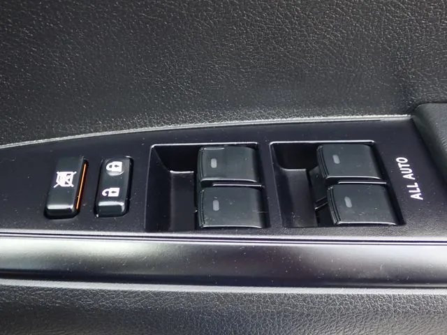 カローラアクシオ(トヨタ)の車両写真