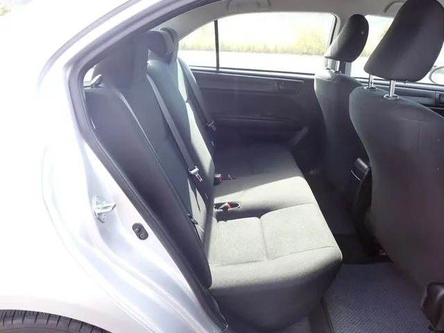 カローラアクシオ(トヨタ)の車両写真