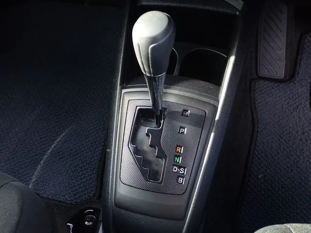 カローラアクシオ(トヨタ)の車両写真