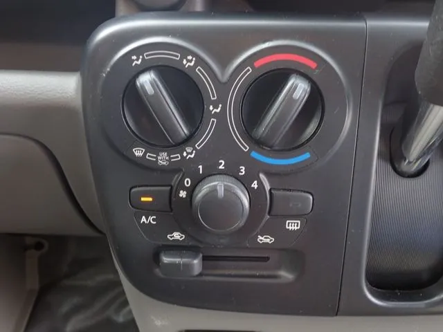 マツダ スクラムバン