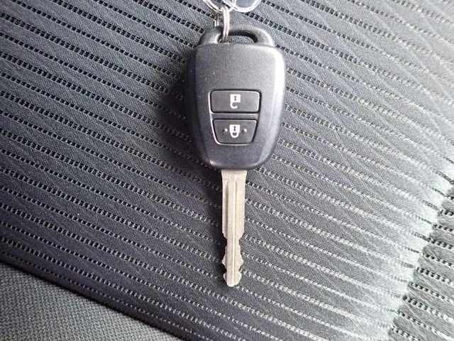 プロボックスバン ハイブリッド(トヨタ)の車両写真