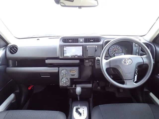 プロボックスバン ハイブリッド(トヨタ)の車両写真
