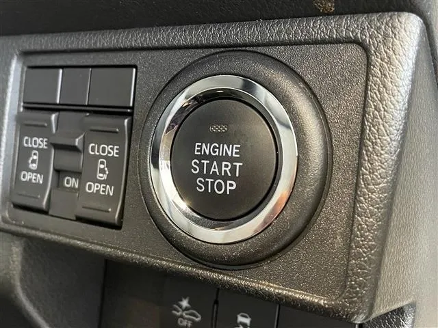 ダイハツ　ムーヴ　キャンバス