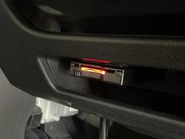 ダイハツ　ムーヴ　キャンバス