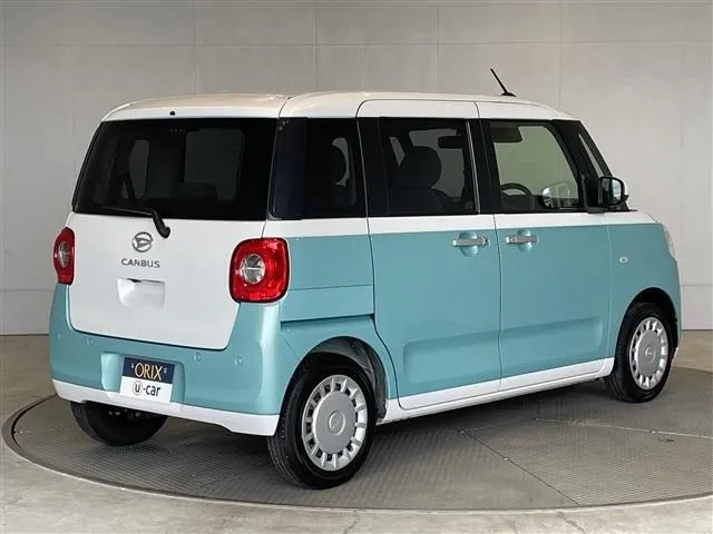 ダイハツ　ムーヴ　キャンバス