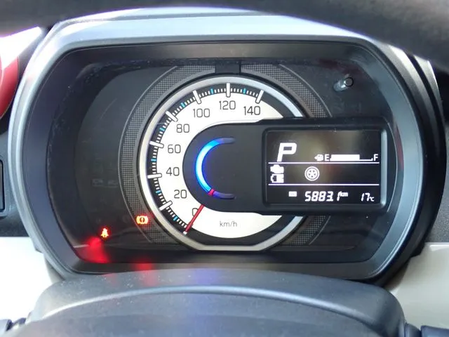 スペーシア(スズキ)の車両写真