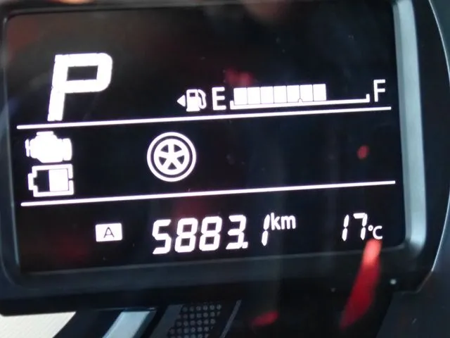 スペーシア(スズキ)の車両写真