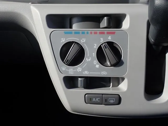 ダイハツ ミラ イース