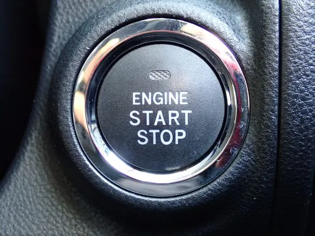 SUBARU XV ハイブリッド(スバル)の車両写真