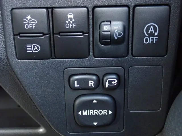 ピクシス バン(トヨタ)の車両写真