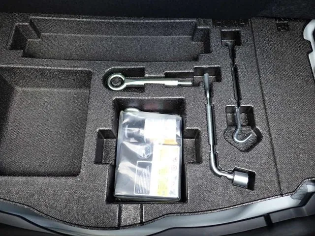 MAZDA3 セダン(マツダ)の車両写真