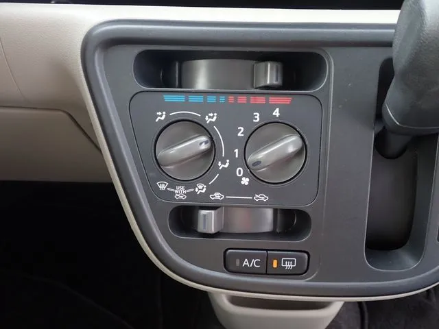 パッソ(トヨタ)の車両写真