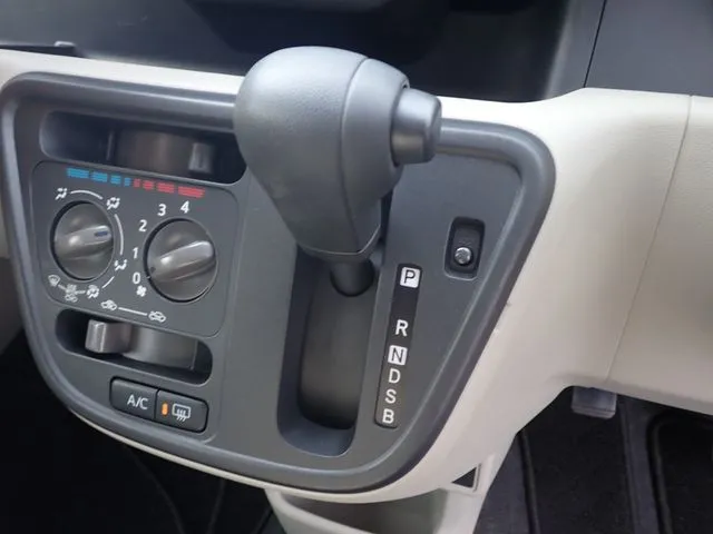 パッソ(トヨタ)の車両写真