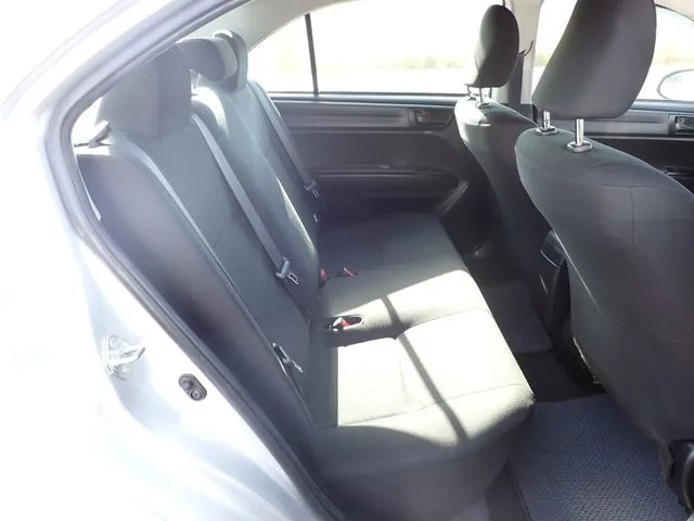 カローラアクシオ(トヨタ)の車両写真