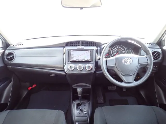 カローラアクシオ(トヨタ)の車両写真