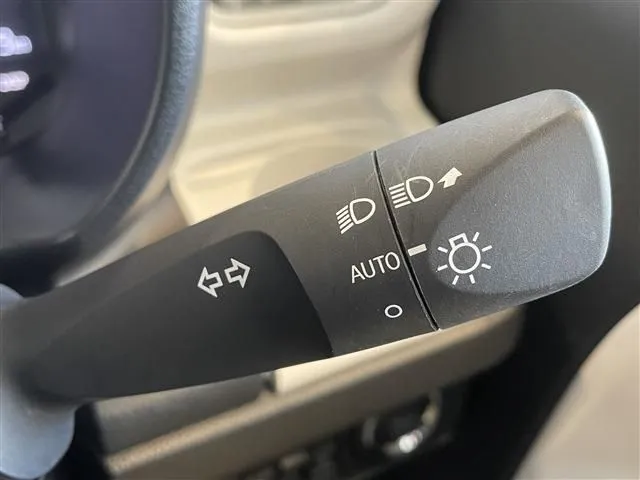 ダイハツ　ムーヴ　キャンバス