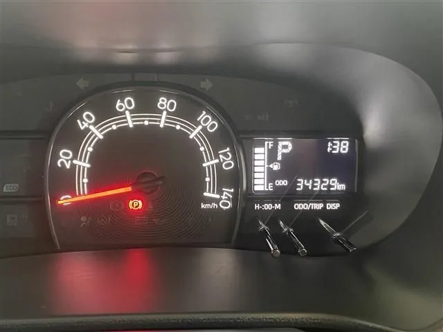 ダイハツ　ムーヴ　キャンバス