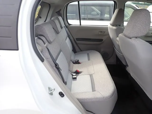 パッソ（トヨタ）の車両写真