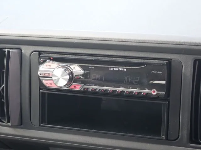 パッソ（トヨタ）の車両写真