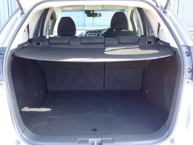 シャトル ハイブリッド(ホンダ)の車両写真