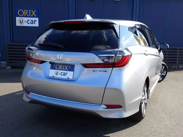 シャトル ハイブリッド(ホンダ)の車両写真