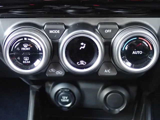 スイフト(スズキ)の車両写真