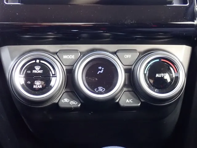 スイフト(スズキ)の車両写真